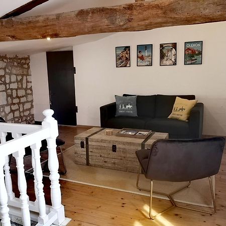 La Demeure Des Artistes - Quartier Historique Villa Saintes Eksteriør bilde