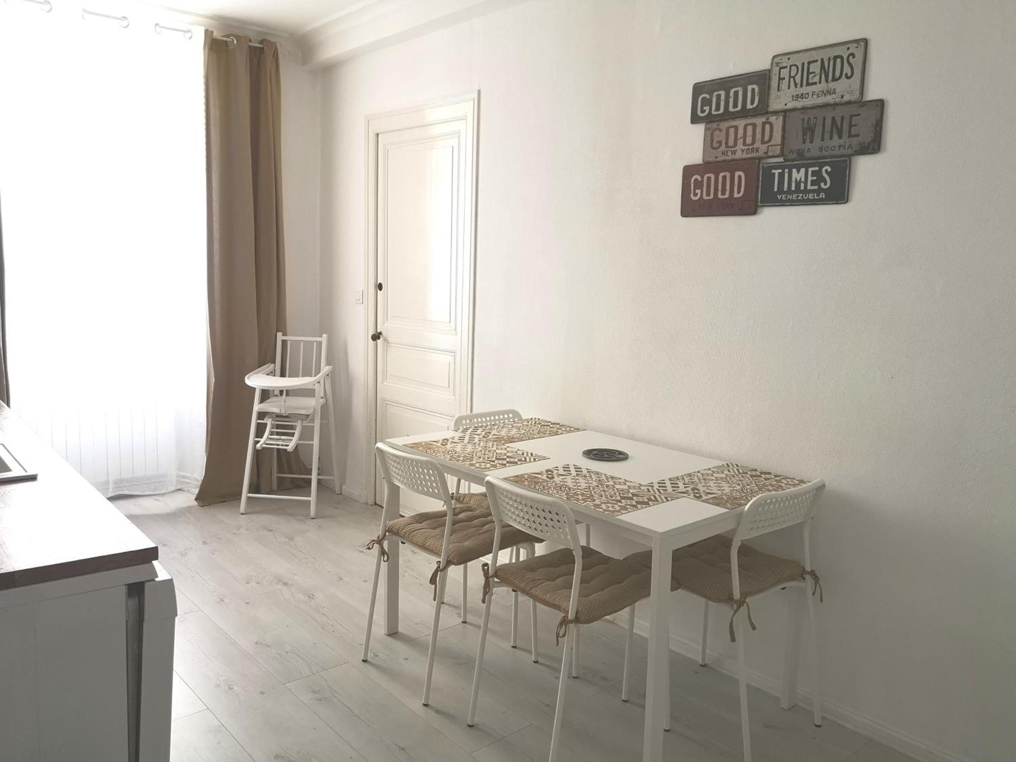 La Demeure Des Artistes - Quartier Historique Villa Saintes Eksteriør bilde